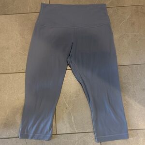 Lululemon Athletica Align Capri (17 inseam) Leggings Size 8